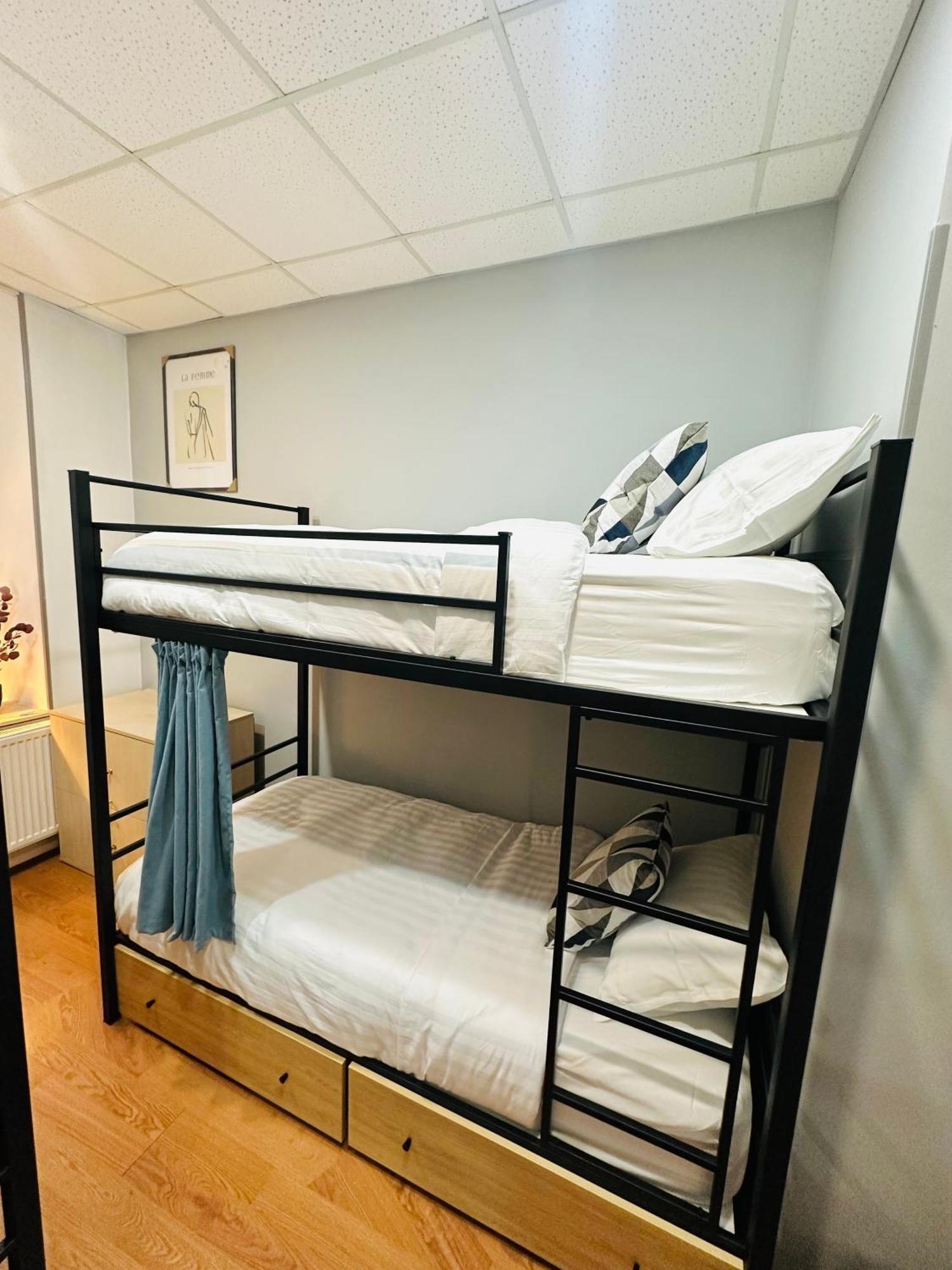טביליסי Cosy Koala Hostel מראה חיצוני תמונה
